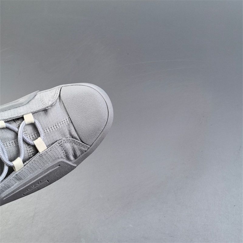 Sepatu Lari Pria Sepatu Ringan - Anti Slip Trail Running Sneakers ulasan dan harga