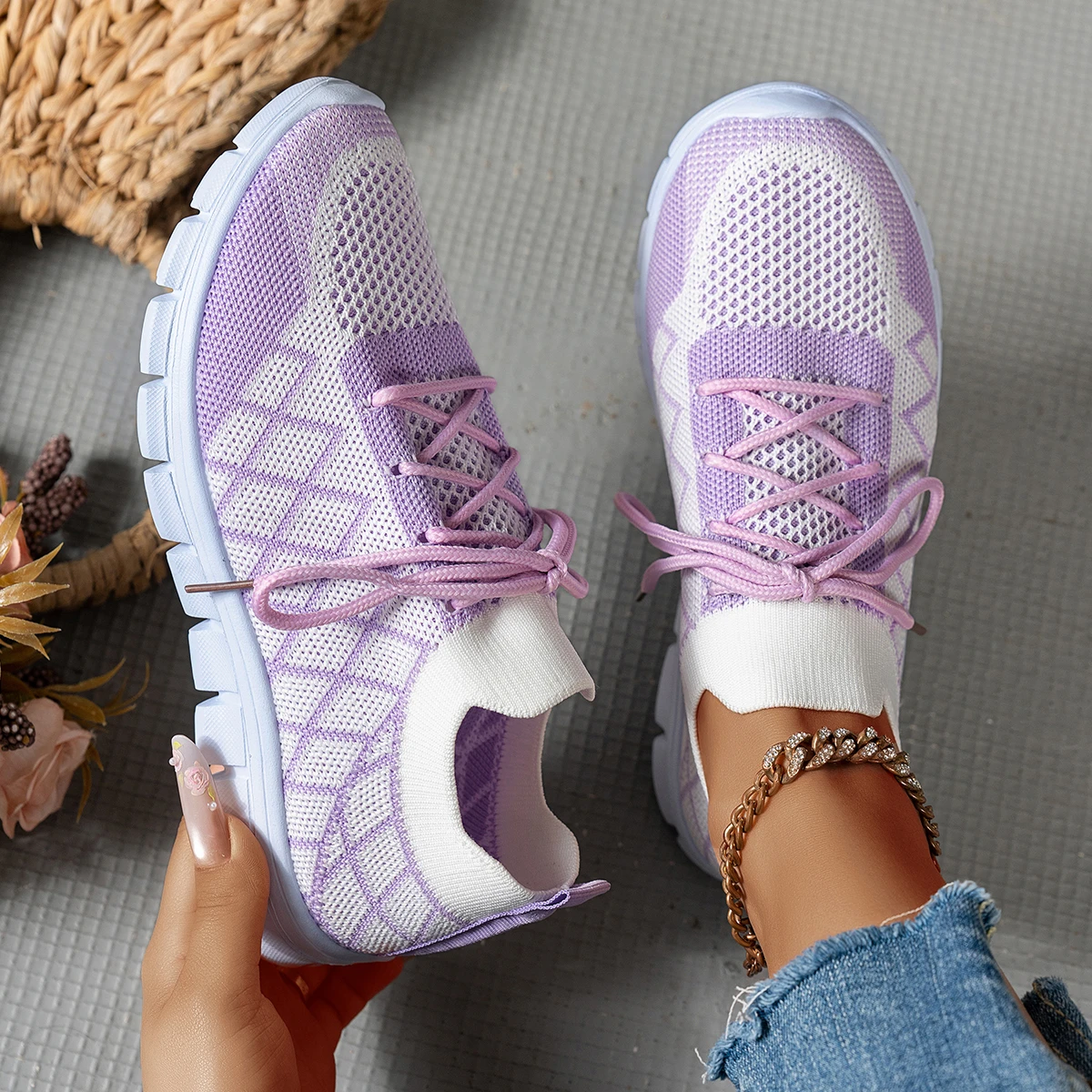 Sepatu Sneakers Rajut Wanita,  - Knit Fabric Lace Up Sneakers ulasan dan harga
