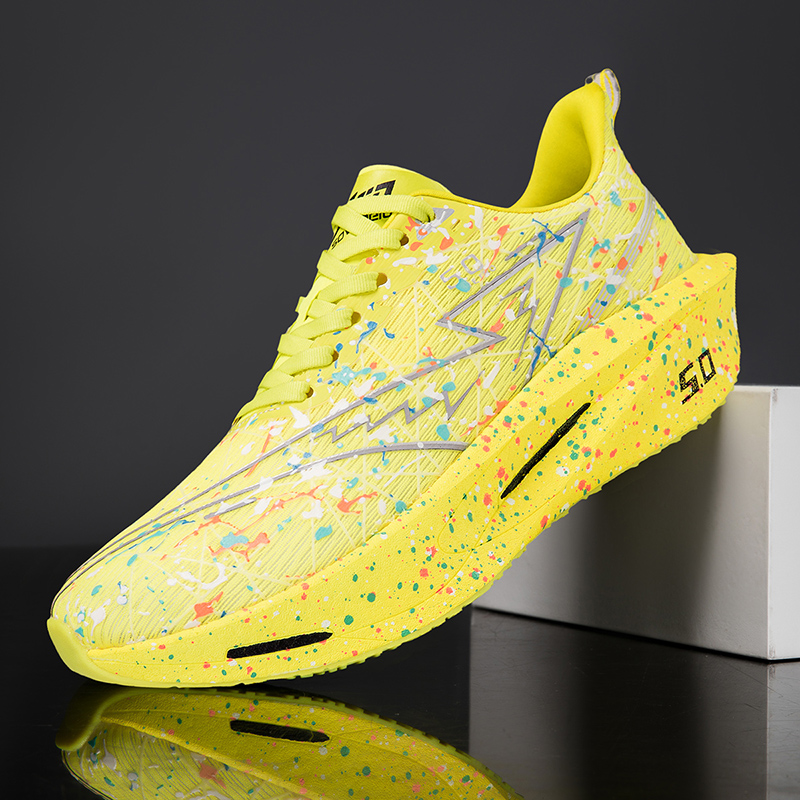 Sepatu Lari Maraton dengan Pel - Carbon Plate Marathon Racing Shoes ulasan dan harga