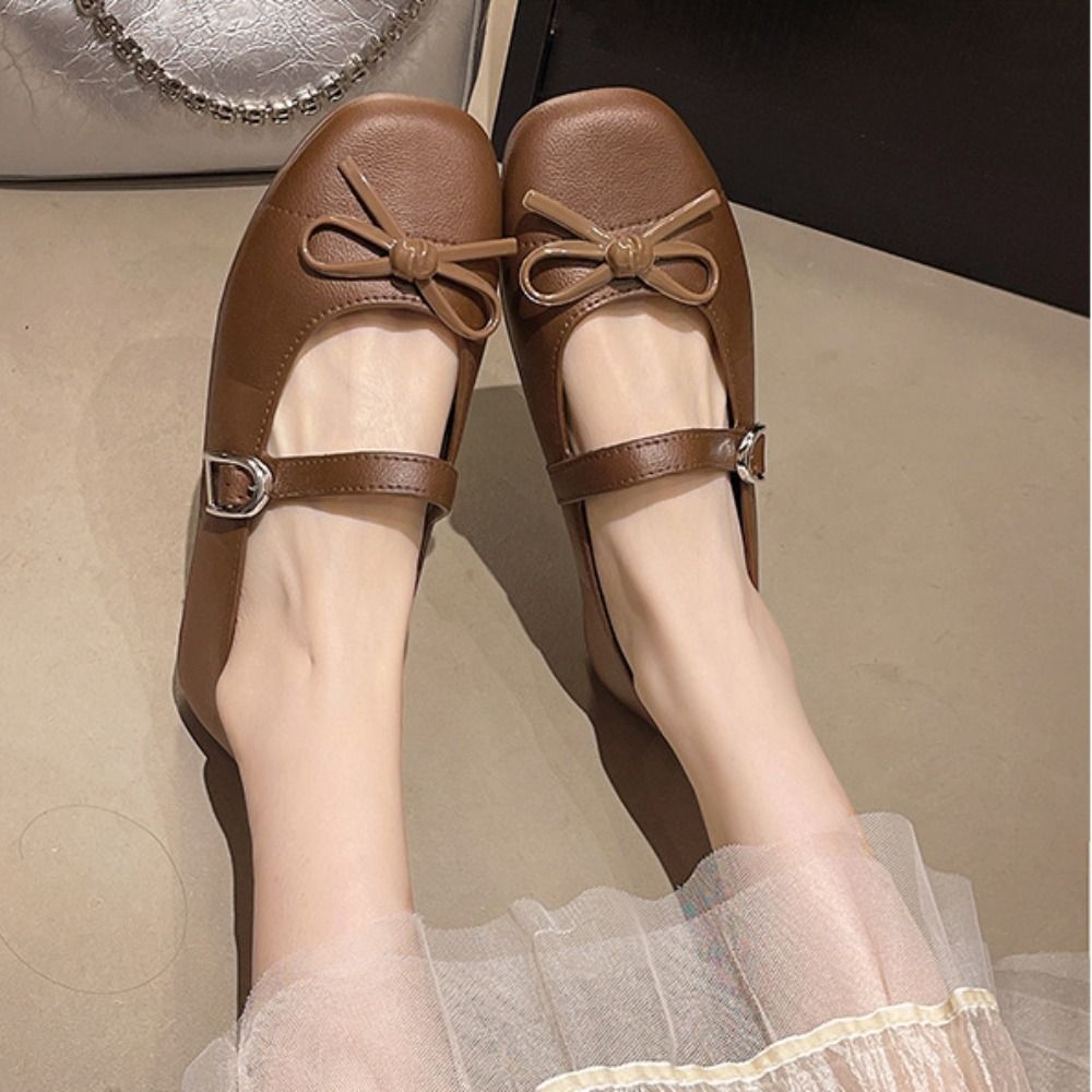 Sandal Wanita Manis dengan Hia - Sandals ulasan dan harga