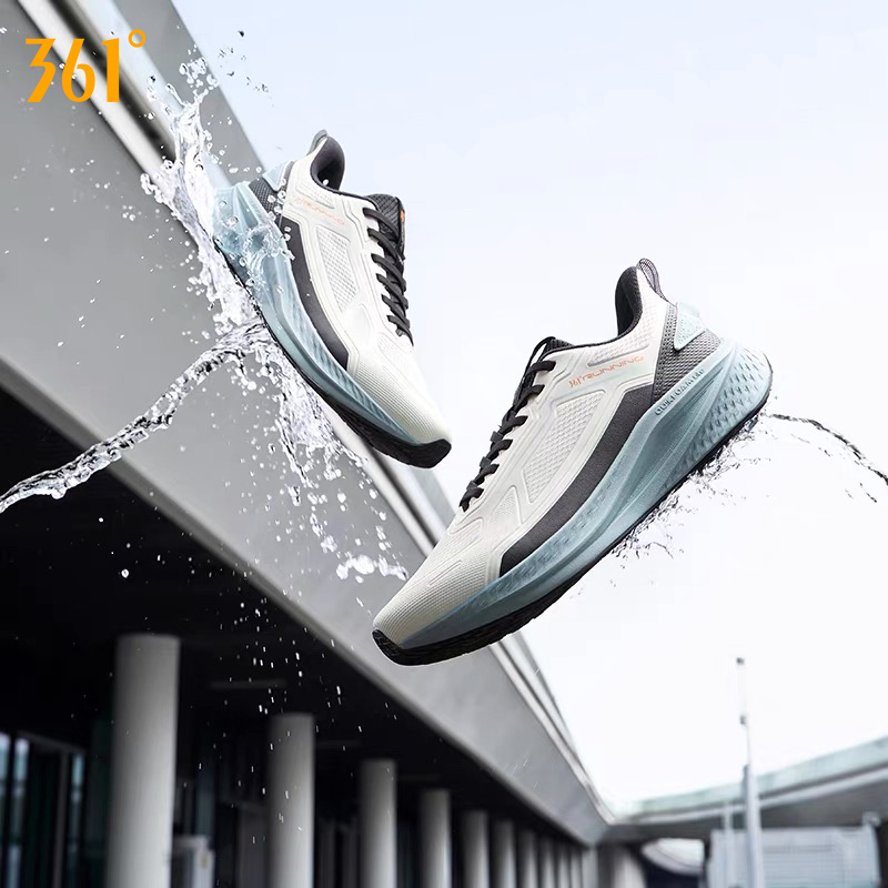 Sepatu Lari Pria 361 Derajat W - Waterproof Goretex Running Shoes ulasan dan harga